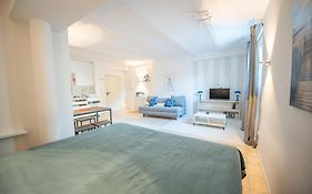 Kingsize Bett, Nahe Stadt Und Alster, Ruhig
